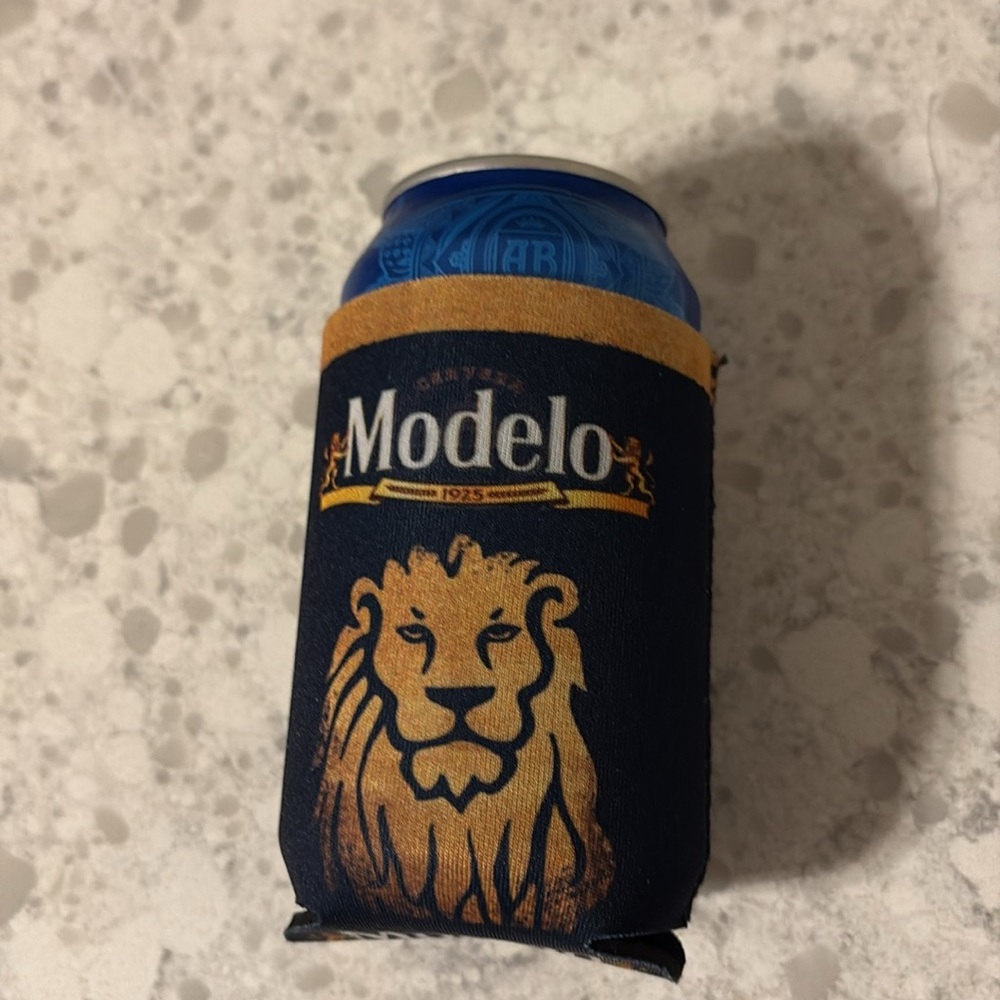 NEW 🍻Modelo Navy Blue Caps /Accessories Set for 2: caps beads koozies sunglasses - Picture 12 of 12